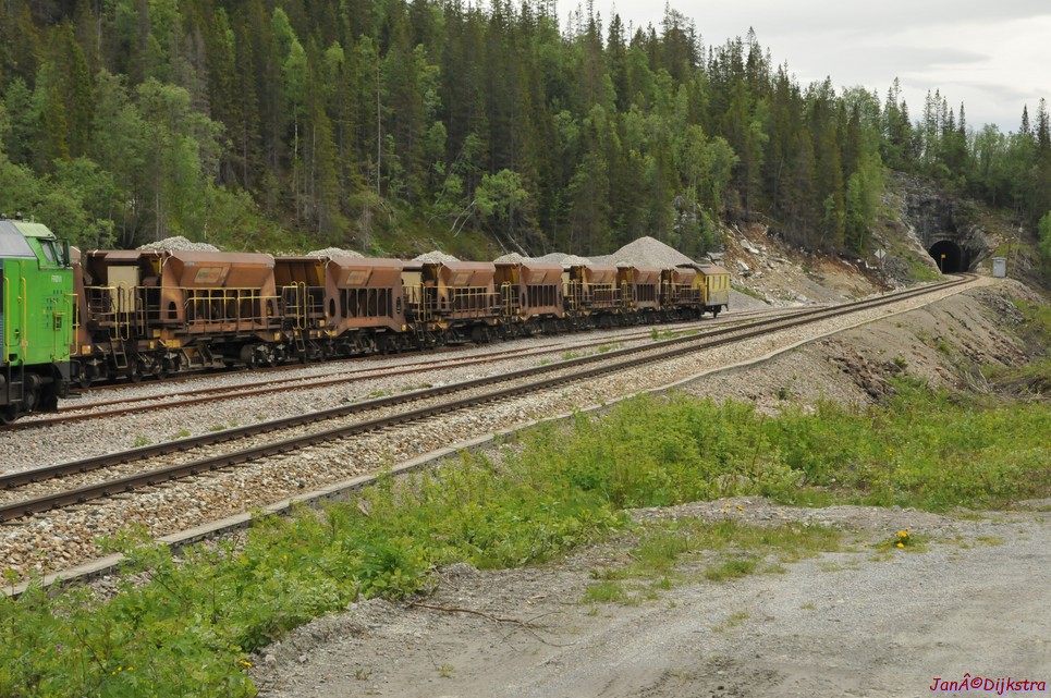 dsc_1908.jpg