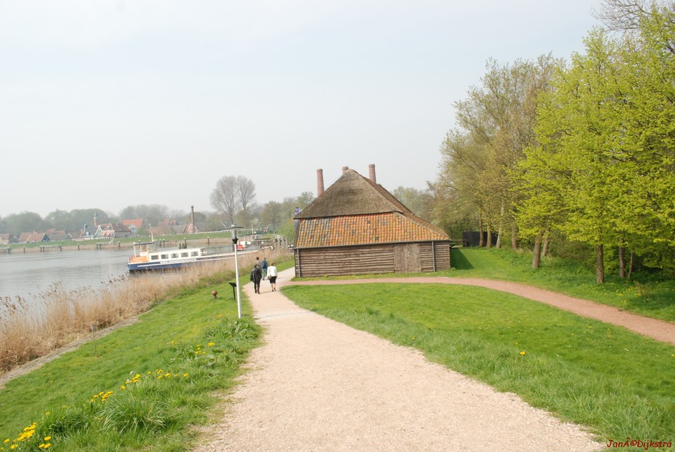 dsc_0045.jpg