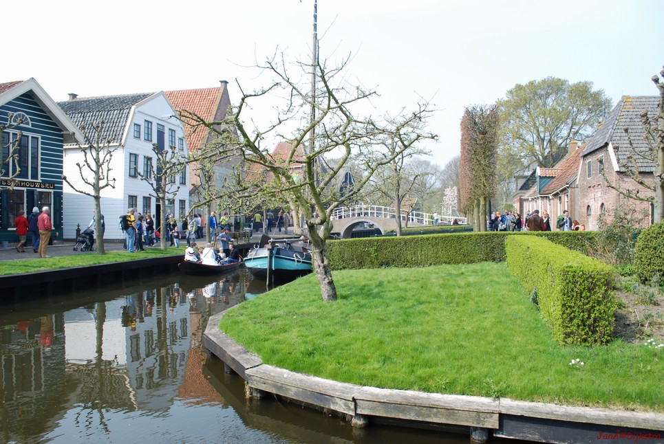dsc_0064.jpg